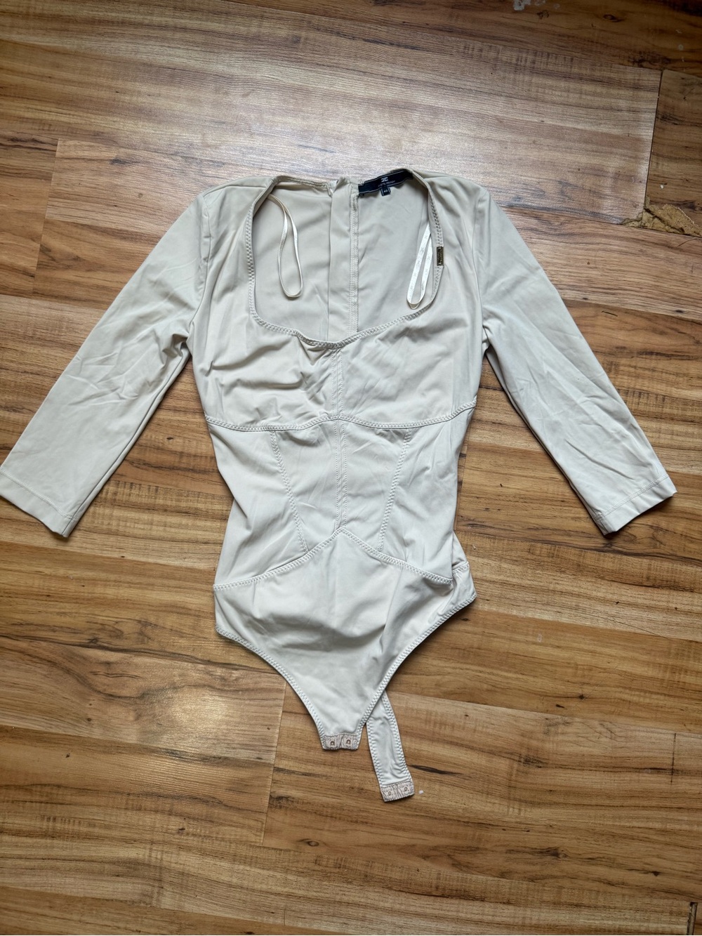 Elisabetta Franchi crème garment